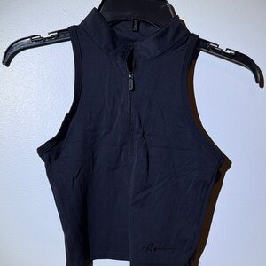 Black Sleeveless Zip-Up Alphalete top